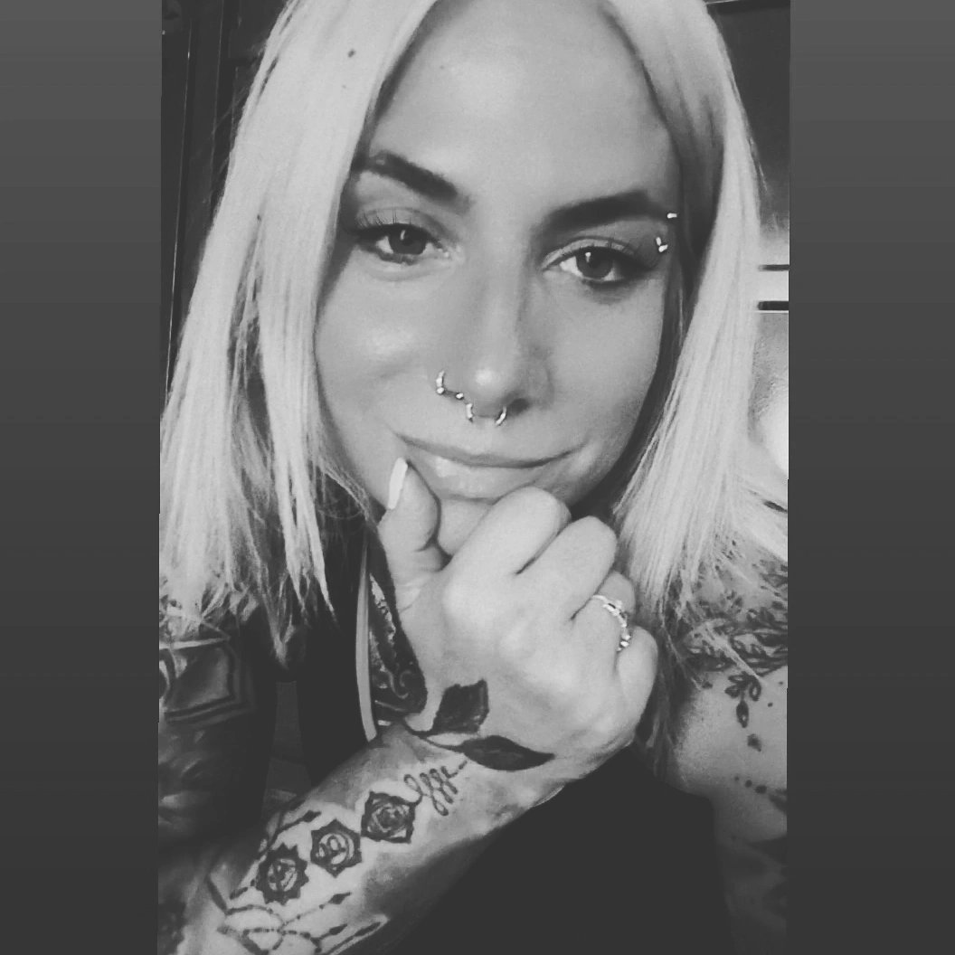 andy_duplessis's tweet photo. #NuevaFotoDePerfil Renovando ✨✨✨ https://t.co/7DGP6dZHb9