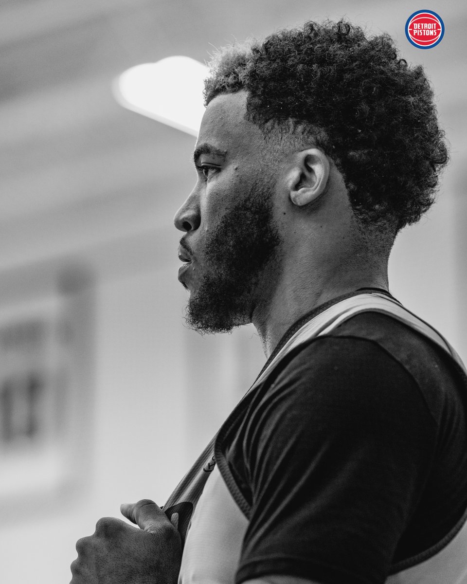 We wanted to post these on IG but the app is tweakin'.

#Instagramdown | <a href="/SaddiqBey/">Saddiq Bey</a>