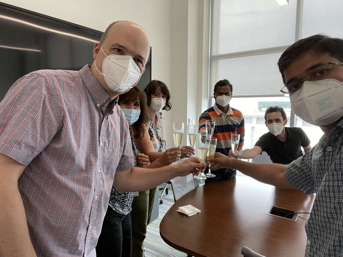 Celebrating the <a href="/NobelPrize/">The Nobel Prize</a> for <a href="/ardemp/">Ardem Patapoutian</a> @DJuliusSF by some of their ‘scientific children’ with some sparkling wine and mint candy. 
@sejordt <a href="/AnabelDecabu/">Anabel Caceres</a> <a href="/SatyaAchanta3/">Satya Achanta</a> #Bernadette #AlanMarcus
<a href="/Duke_Anesthesia/">Duke Anesthesiology</a> <a href="/DukeU/">Duke University</a>