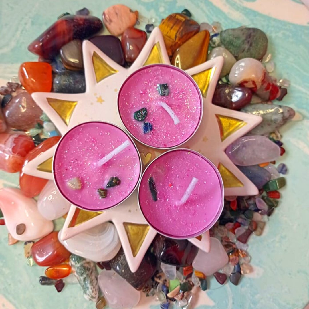 offbeatwebuk's tweet image. Hey #creativebizhour! 
Since we can't run our social media management services at the moment, we want to show off our founder's other business, Northway Magick! 💜

These are Arin's latest makes - what do you think?

etsy.com/uk/shop/Northw…