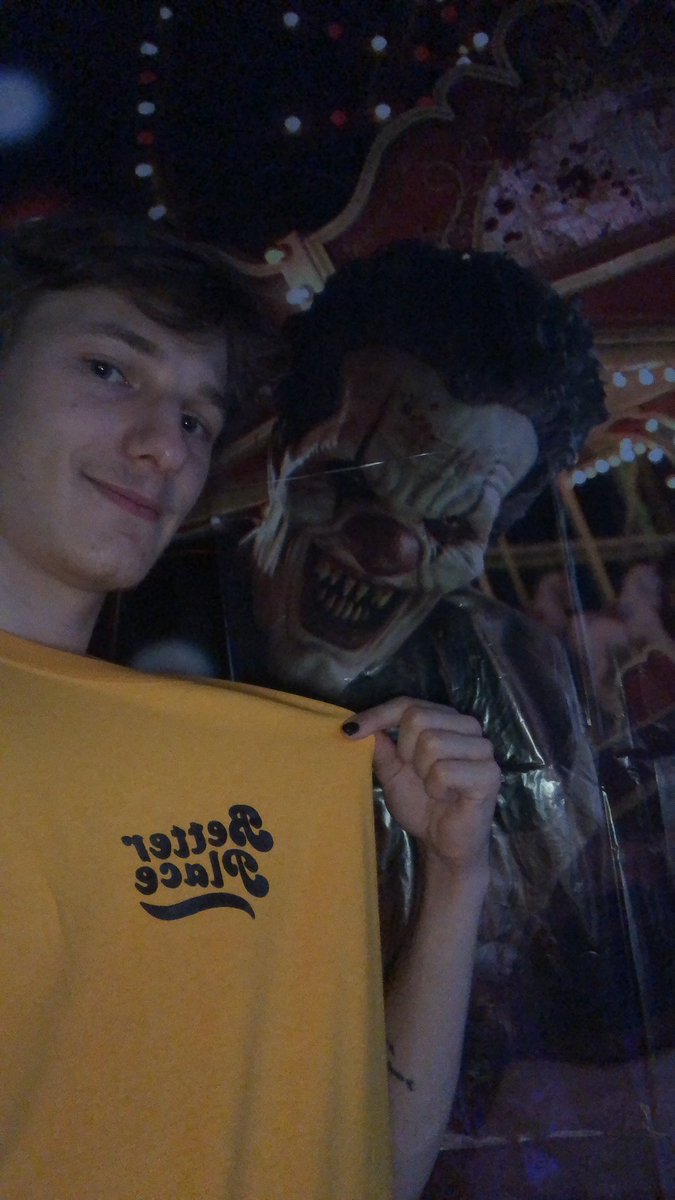 AlcyJack's tweet photo. #AlcyClub! BONKERS THE CLOW AND I ABSOLUTELY LOVE THIS @betterplaceco SHIRT REVIEW SHOULD BE UP TODAY OR TOMORROW https://t.co/VpKczlVChM
