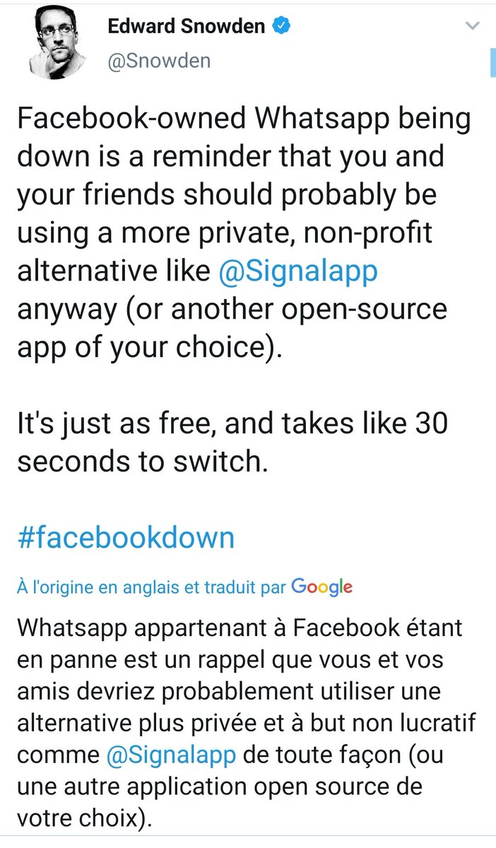 AMELIEGUE's tweet photo. "Placement de produit"

#facebookdown #whatsappdown https://t.co/SoFQJ8wPtZ