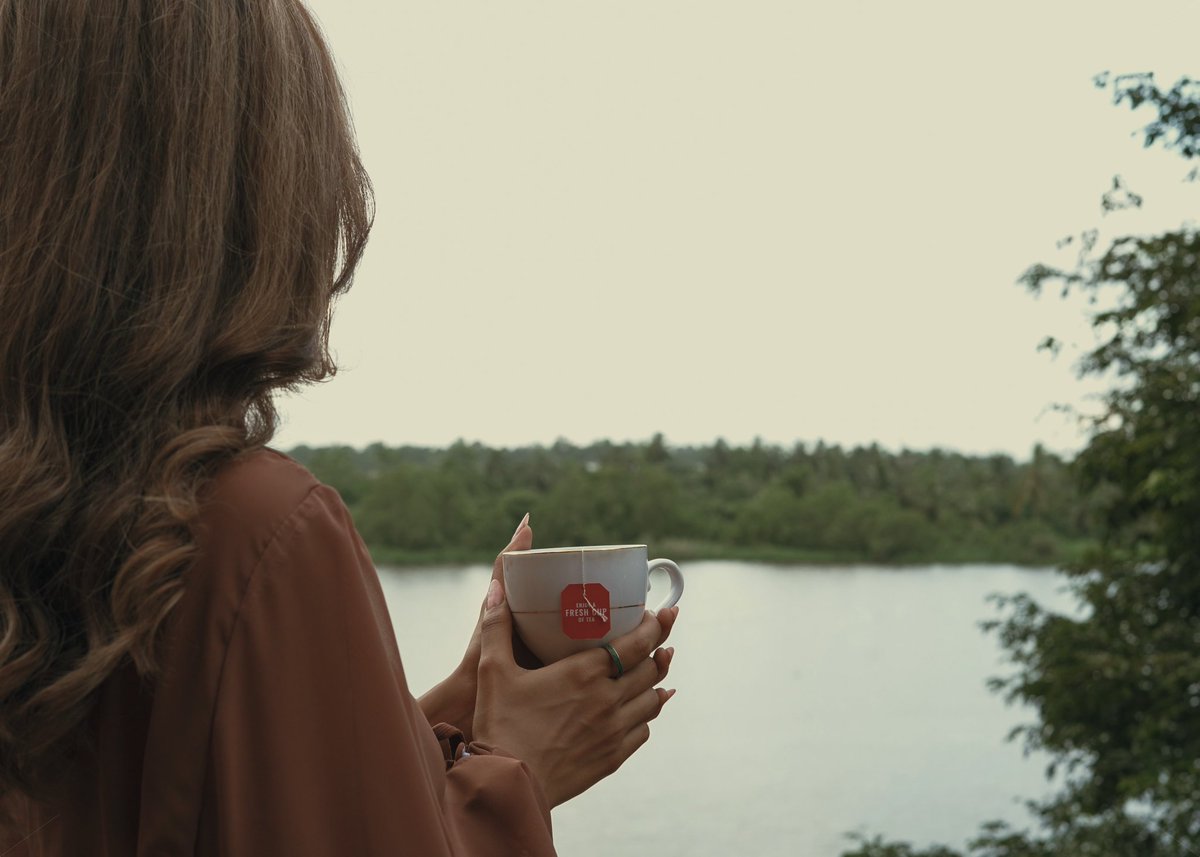 The single-minded vision at <a href="/trulyceylontea/">trulyceylontea</a>, is to give you an intimate tea experience no matter where in the world you may be!  

Follow <a href="/trulyceylontea/">trulyceylontea</a> to learn more about them 🤎

#milkandsugar #mainsponsor #ceylontea #srilankatravels #srilankantea #romainewillis #ad #sipsip