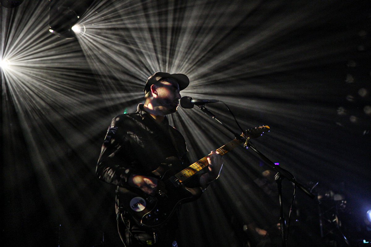 pdicko67's tweet photo. Great to finally catch @EyreLlew last night at @Rock_City_Notts
These are a bit rough as straight from camera.... but thought I'd share.
Full edits soon.
#eyrellew #rockcity @NottsNightOut https://t.co/d8dEwdFfiJ