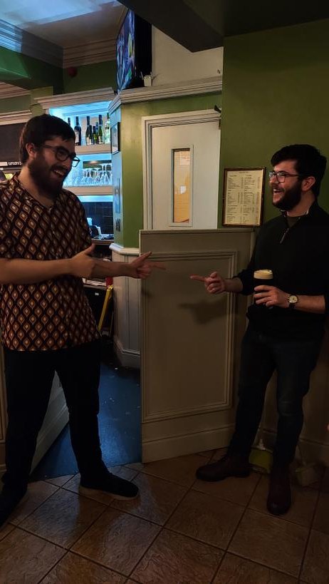 HullUniPolSoc's tweet photo. Twinning #DrunkDebate https://t.co/hTuSgk5OOd