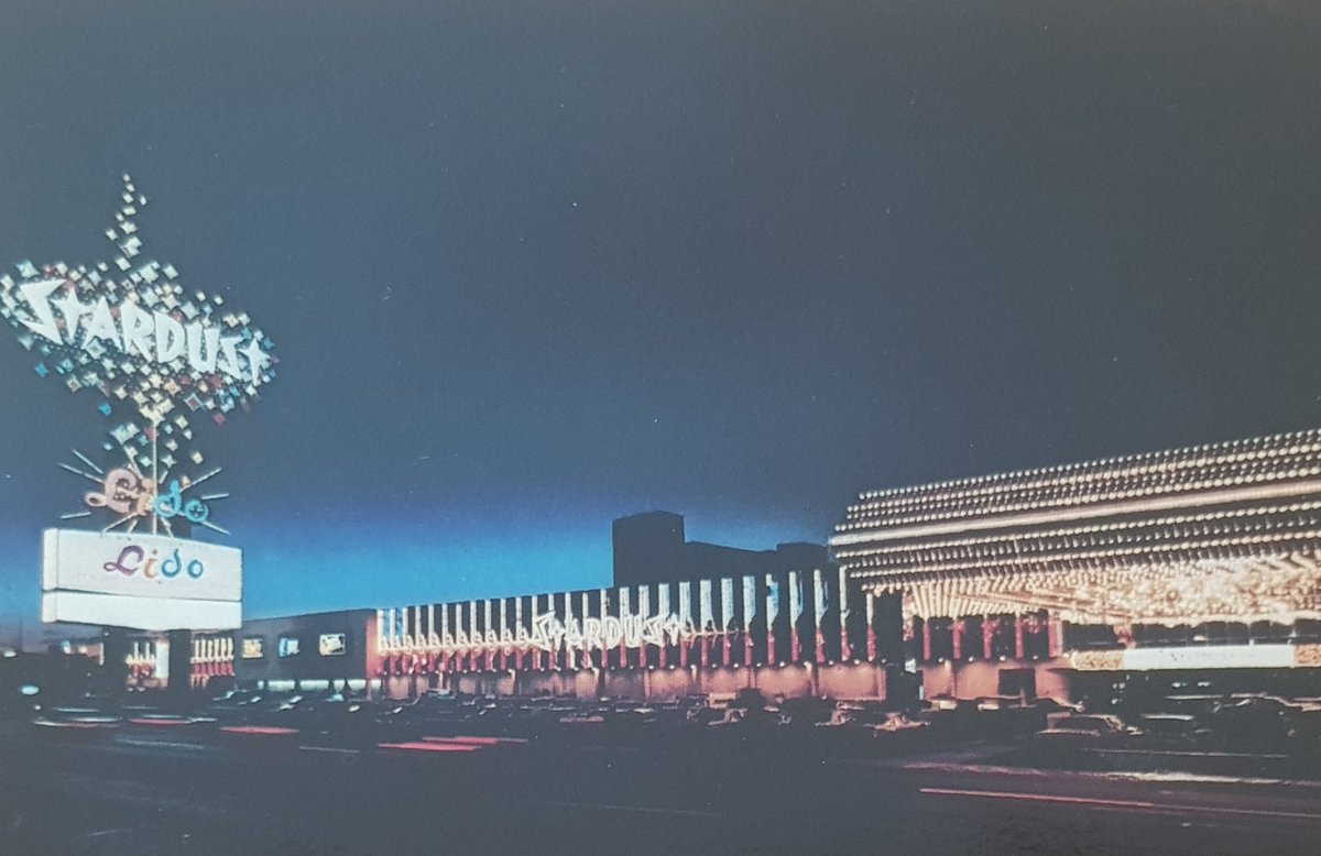 vegaschipsuk's tweet photo. Vintage Vegas: Stardust circa 1960's. 

Click the link to see some vintage chips issued by the casino: https://t.co/Ws5ygaA1T8 

Postcard and chips all available from VegasChipsUK. 

#Stardust #VintageVegas #CasinoChip #Postcard https://t.co/QYW6f6KSaA