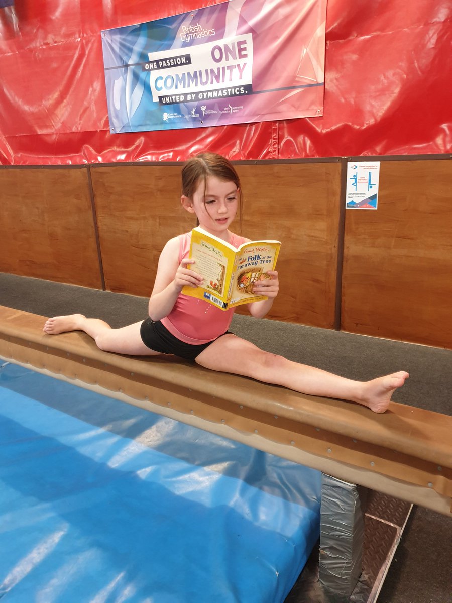 jillv83's tweet photo. @sunnybankschool @Year3sunnybank #extremereader https://t.co/az2LAs8RPB