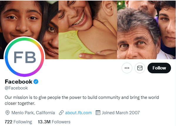 chwbcc's tweet photo. Little did they know everyone was "closer together" on Twitter today! #facebookdown https://t.co/AJcXifKcR4
