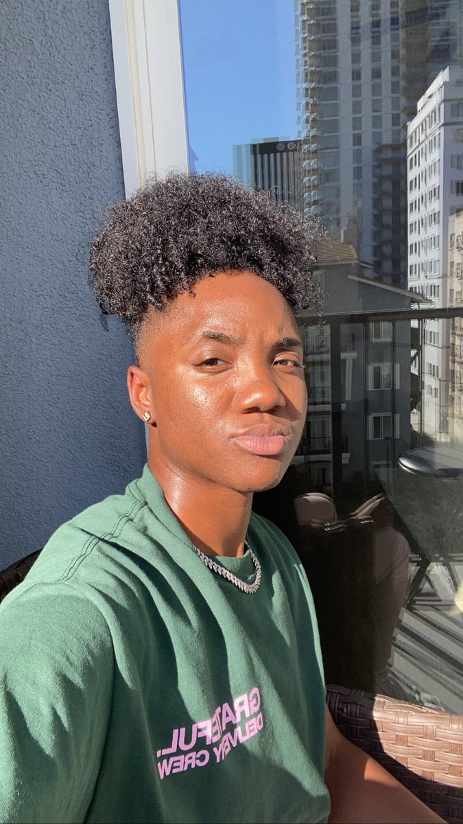 I appreciate the sun for telling stories filters could never