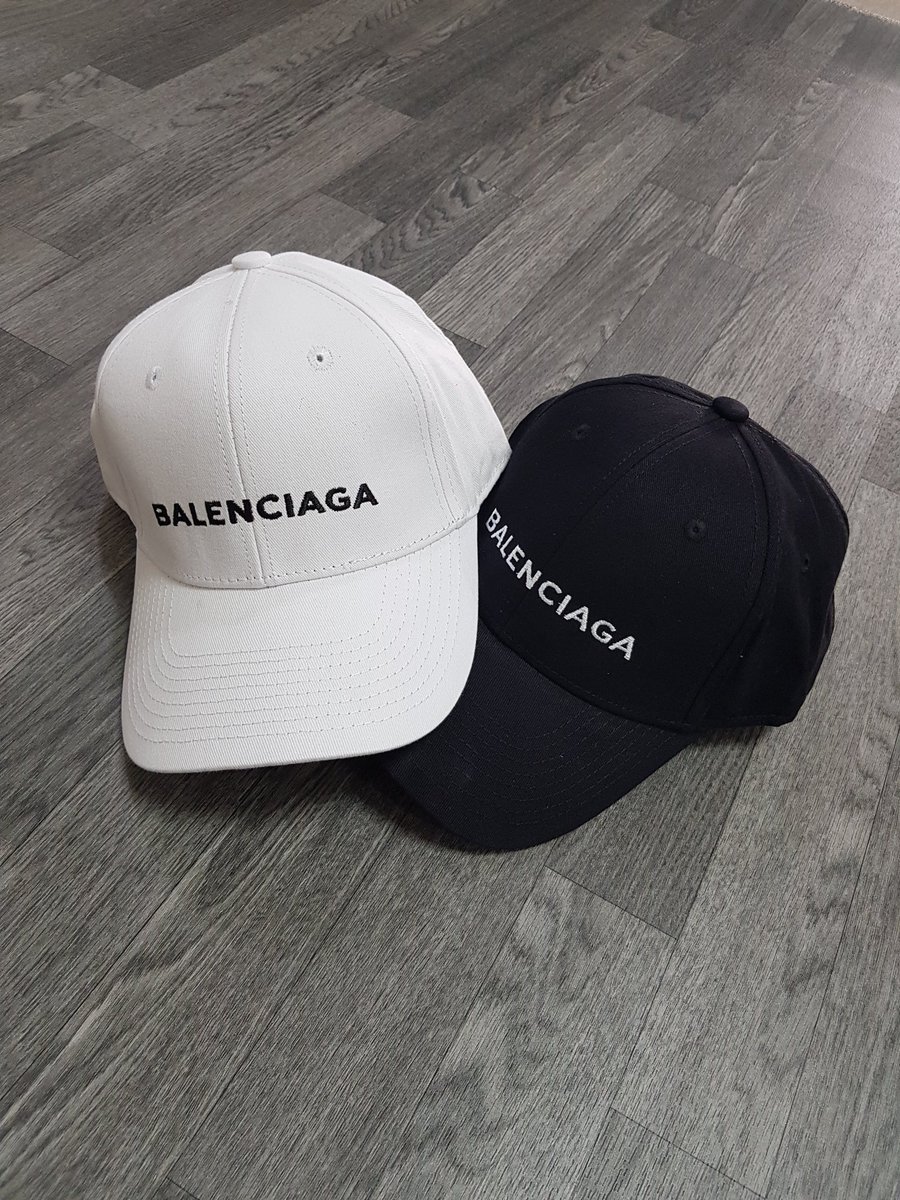 fenixstorecol's tweet image. 📍Calle 9 #40-81 Barrio Cámbulos (carril derecho)
*
🛵Domicilios en Cali🛵
🚛🛫Envíos a todo el país✈🚛
*
💳 Recibimos todo tipo de tarjetas 💳
*
💸Sistema de separado🧾
*
(Link directo de WhatsApp en el inicio) 3127093203📲
#FenixStore
#calico