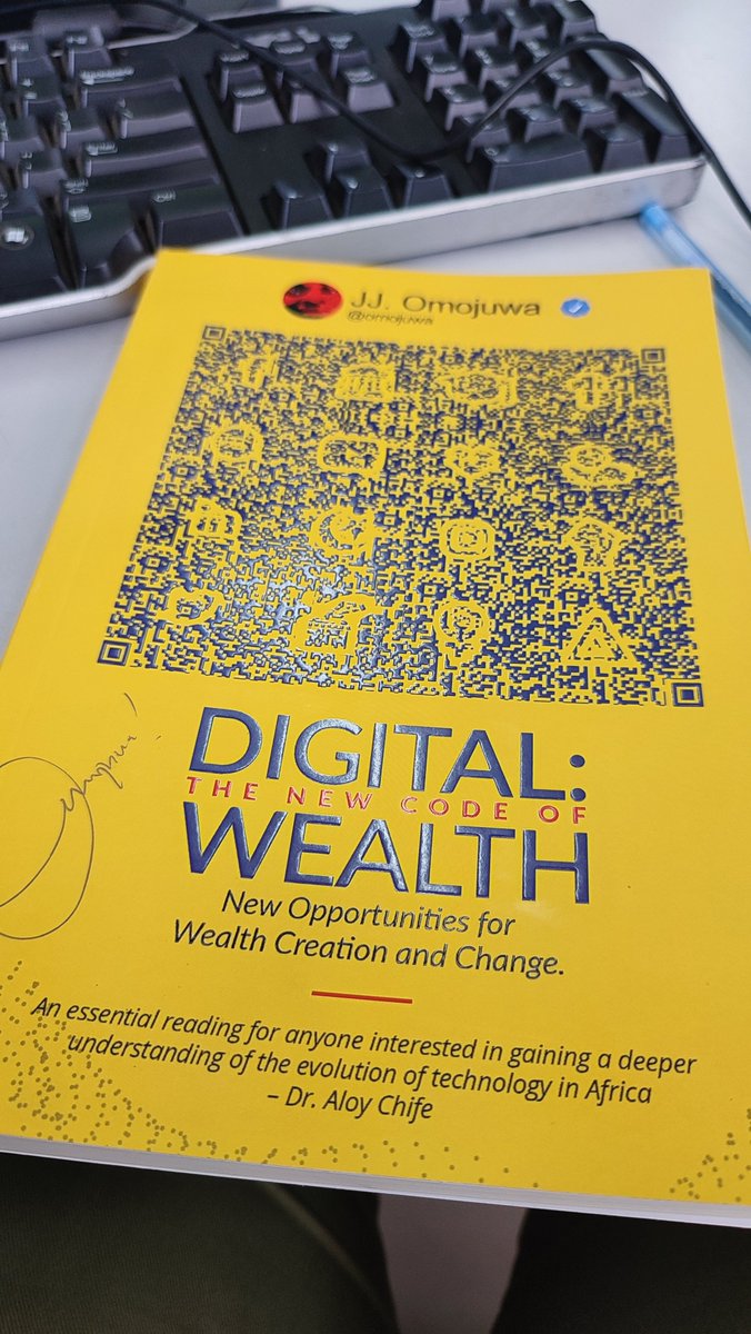 iykeHQ's tweet photo. @ridwanullah @holusoji70 I got my book #DigitalWealthBook 🙂
Thank you bosses @ridwanullah @Omojuwa https://t.co/6PPqaislby