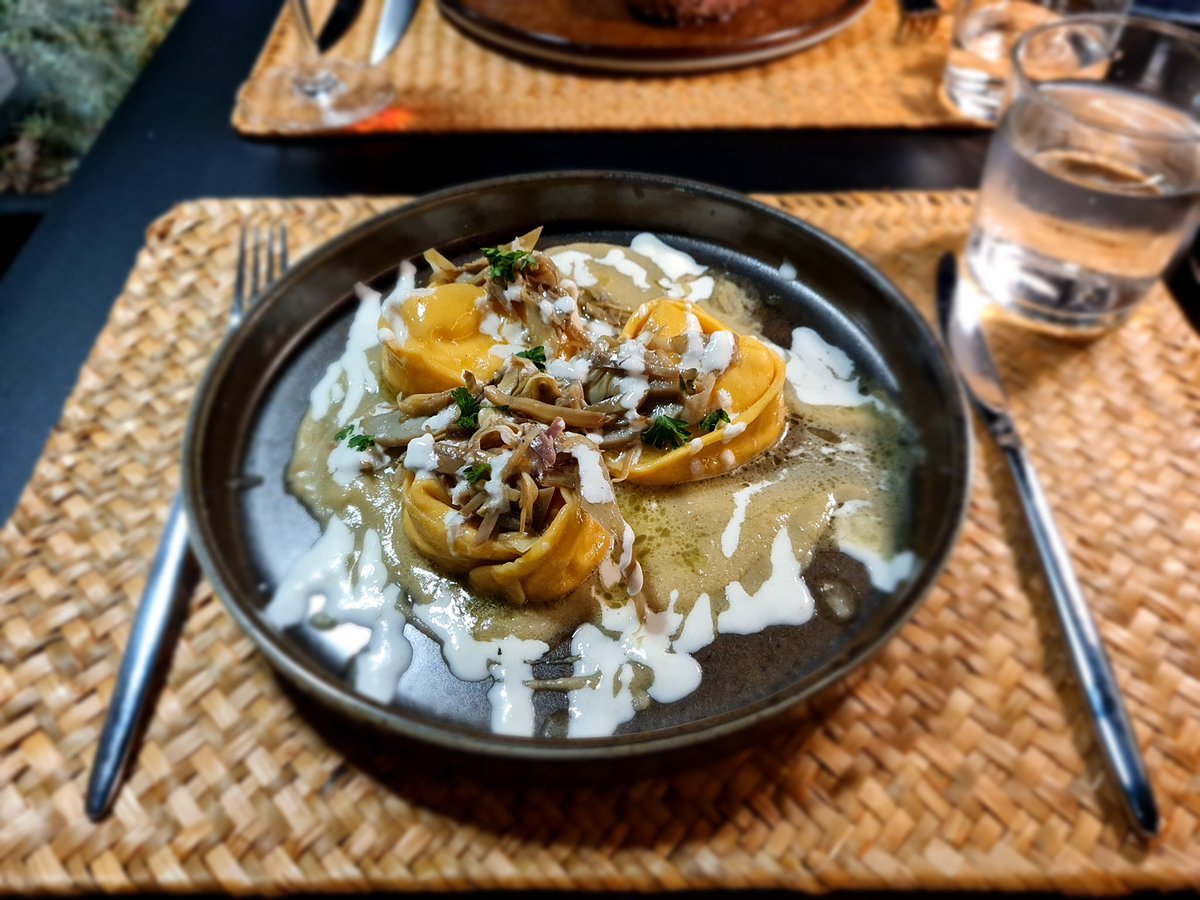 GrahamMarr2's tweet photo. #facebookdown #whatsappdown #instagramisdown and I’m sat here like… #Italy #Riccione #food #wine https://t.co/hZ3TYieRzH