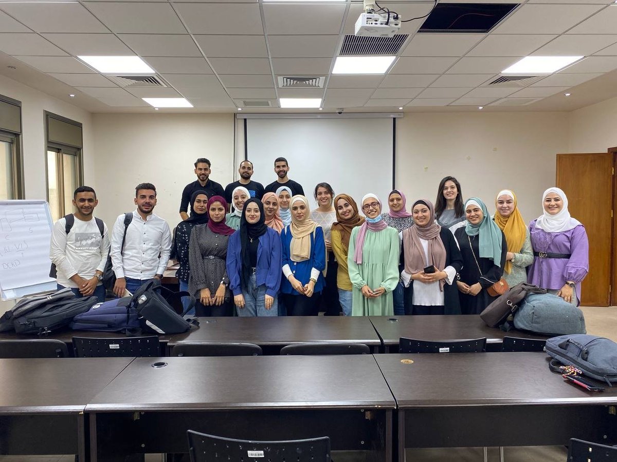 GNablus's tweet photo. Flask WorkShop with our special people 🥰❤🔥
#flask
#GDGNablus
#WTMNablus
@gdgmena @GoogleArabia https://t.co/Cyx039PjpL