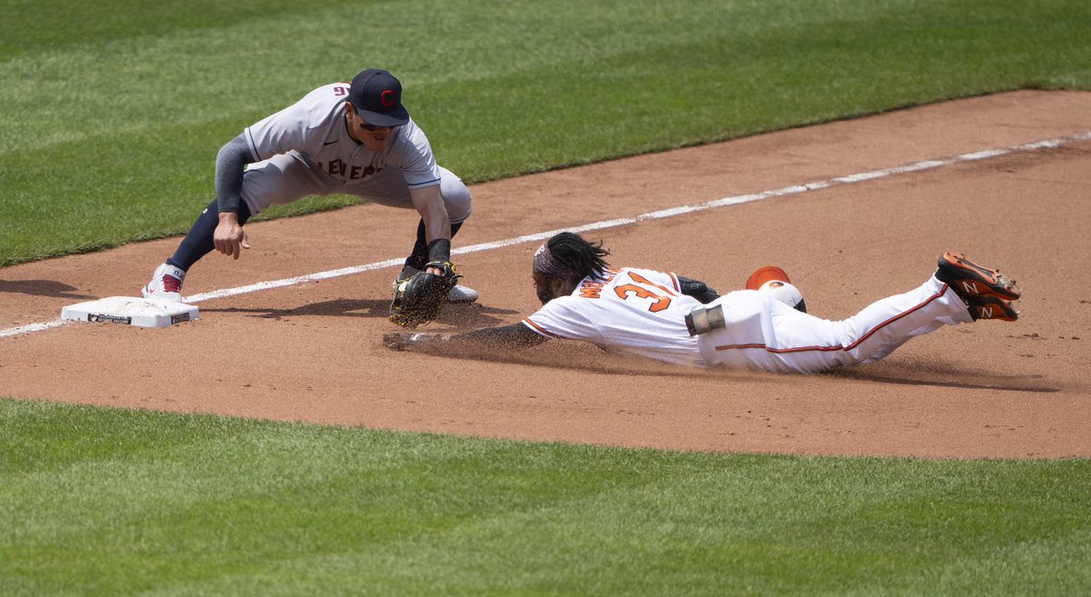 FantasyGuruSite's tweet photo. #mlb - 2021 Review: Hitters - What numbers leapt off the page in the just completed season? https://t.co/vEYyZDdceV   #basaball #FantasyBaseball https://t.co/FwiKgkpuNq