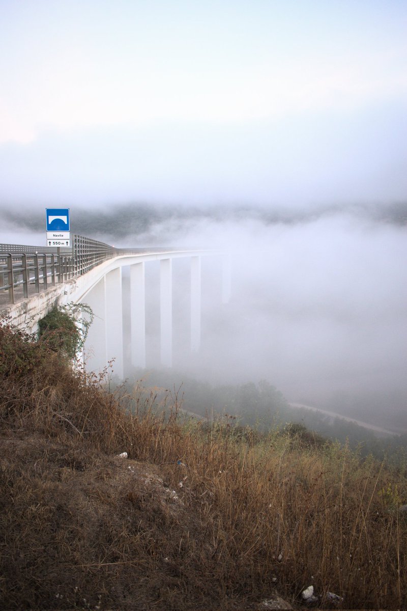 Zorasparro's tweet photo. Haze in 389

. 
#minimalstreetphoto #eyeshotmag #thephotosector #spi_geometry #lenssculturestreets #sardegna #sardinia #photography #photooftheday https://t.co/oYSojRwS0Z