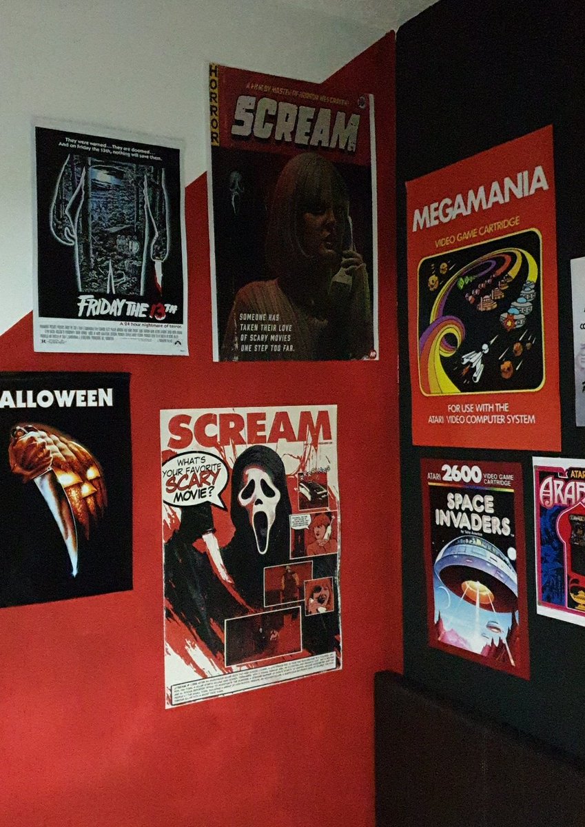 SynthLTD's tweet photo. 🎃🕹

New #synthwave #retro apartment launching in #kingscross #London https://t.co/tvn946Nsld