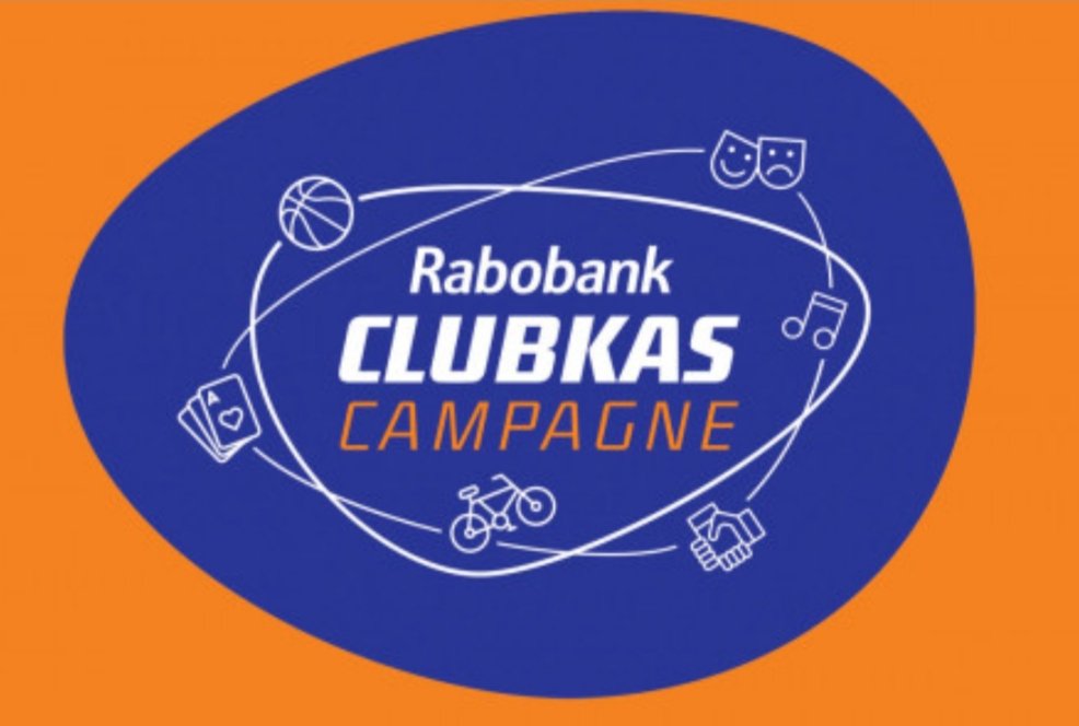 PopkoorLIVE's tweet photo. Lid van Rabobank? 
Doe dan mee en help Popkoor L!VE met een financiële ondersteuning. 
Vanaf vandaag kun je 3 clubs aangeven voor een financiële bijdrage. Kies jij ook voor Popkoor L!VE?! 🎶
Stem in Raboapp of online op https://t.co/E573nKJbQn
Dank je wel! 👍 

#RaboClubSupport https://t.co/WhiO3cOBJl