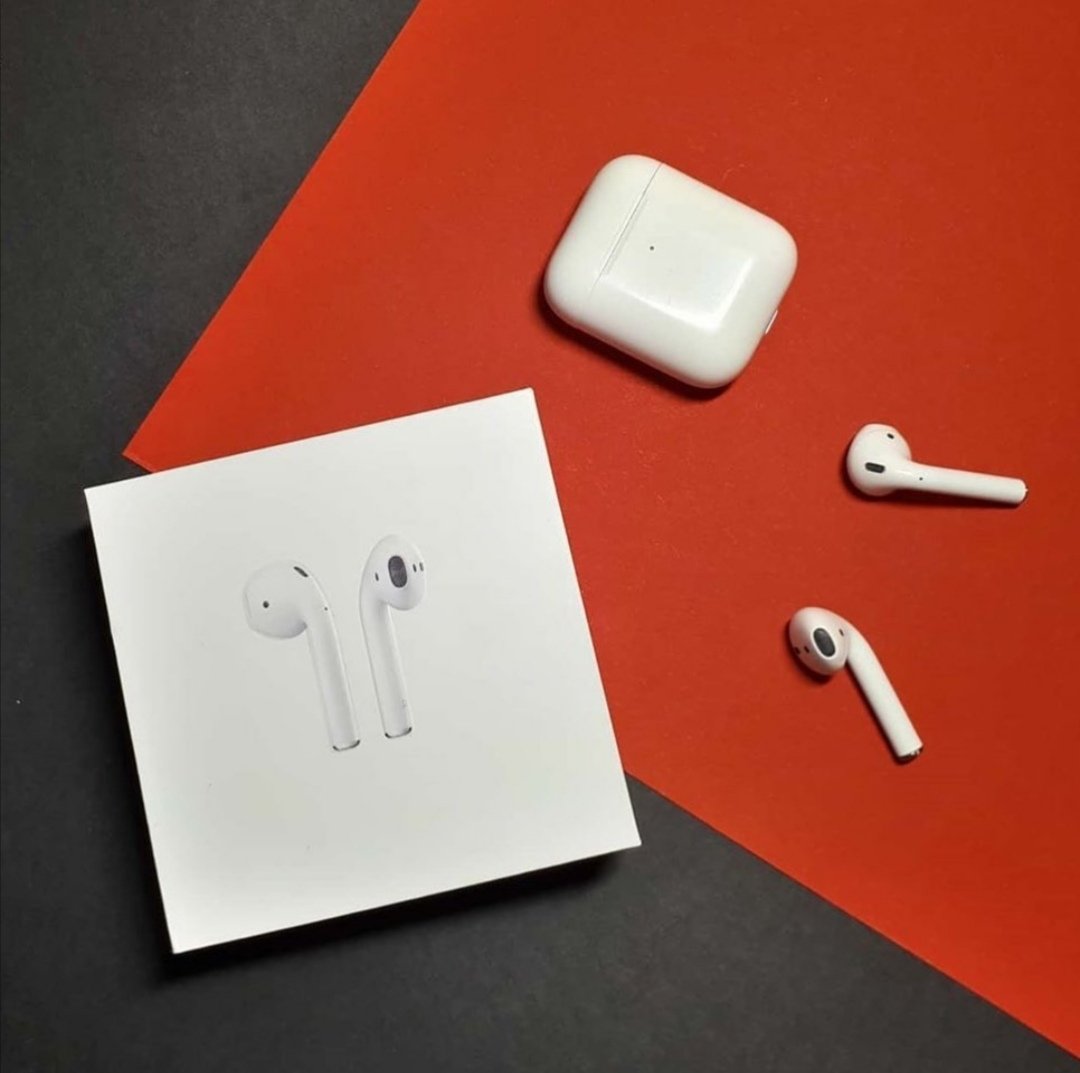 store_goth's tweet photo. 🔸سحب على سماعة Airpods 2.

🔸الشروط بسيطة :
🔸فلو @Bazarstore12 +ريتويت.
🔸السحب موثق للمصداقية برضو. 
🔸بالتوفيق للجميع ❤️.
🔸الجائزة مقدمة منهم أدعموهم ❤️. https://t.co/HcwPnG4XTy