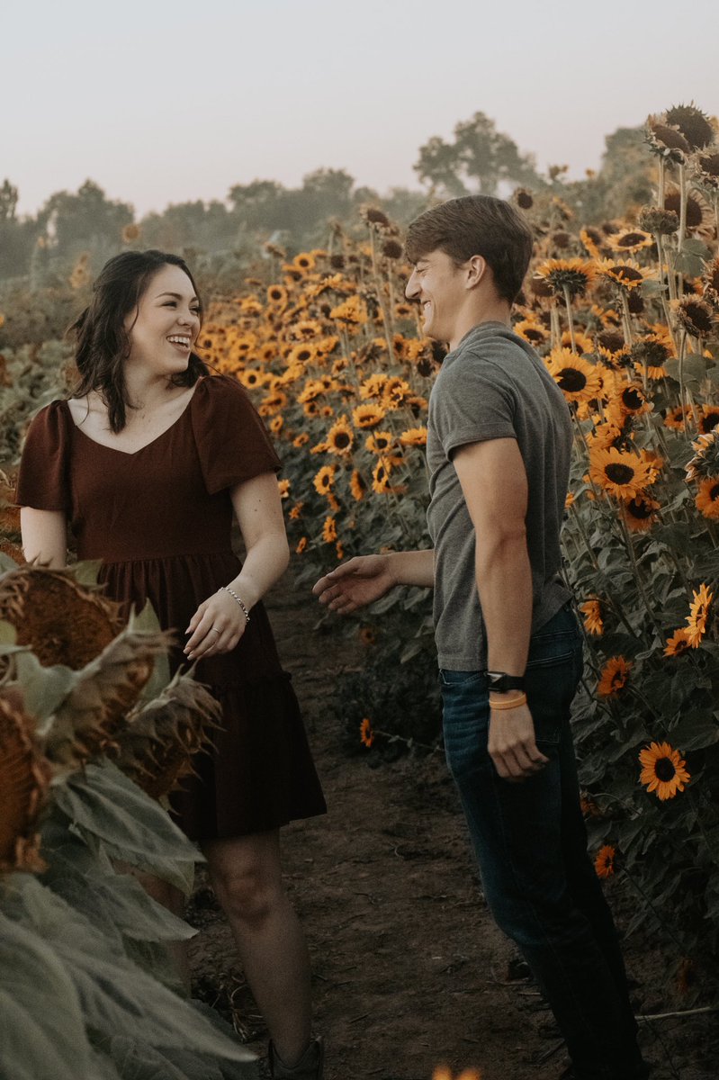 autumn_futrell's tweet photo. My recent session! To say I’m OBSESSED! ❤️‍🔥🌻

AutumnMariePhotographyy https://t.co/RclAsMylap