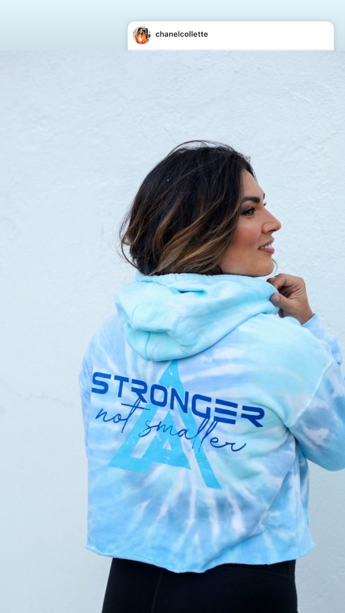 ChanelCollette's tweet photo. #StrongerNotSmaller community we finally have an apparel drop just for US!! 
https://t.co/zGk2auRvR9 https://t.co/WS5JjYlMu1