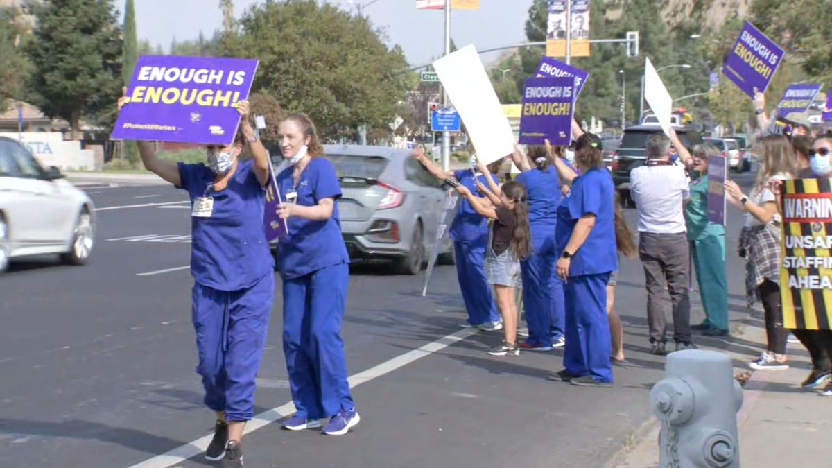 abc7newsbayarea's tweet photo. 350 union health care workers walked off the job at Sutter Delta Medical Center in Antioch this morning. https://t.co/2jqMAISdp6 https://t.co/UKXQyWevkN
