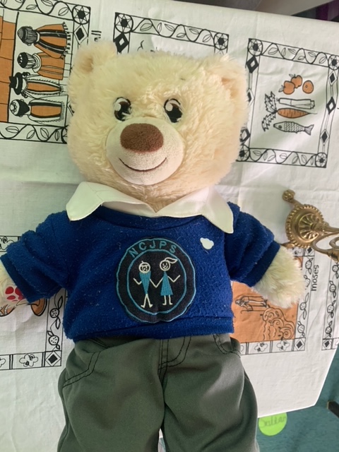 Today Year 1 met Dovi, a bear from our Jewish partner school <a href="/ncjps/">ncjps</a> . We are excited to learn about the Jewish faith this week as we teach Dovi about our Catholic faith. ✡️🧸