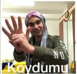 Haaaa şöyle Facebook uygulamasını buldun doymadın İnstagramı da aldın o yetmedi whatsapp ha böyle koydular sana #MarkZuckerberg