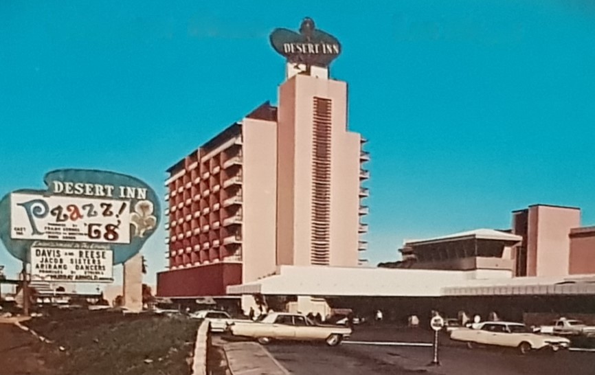 vegaschipsuk's tweet photo. Vintage Vegas: Desert Inn circa 1960's. 

23rd October 2001: 20 years ago today the Desert Inn is imploded after first opening in 1967. Vintage chips issued by the casino can be found at the following link: https://t.co/HFRvoNwyfE 

#DesertInn #CasinoChip #Postcard https://t.co/oCjH88KjpZ