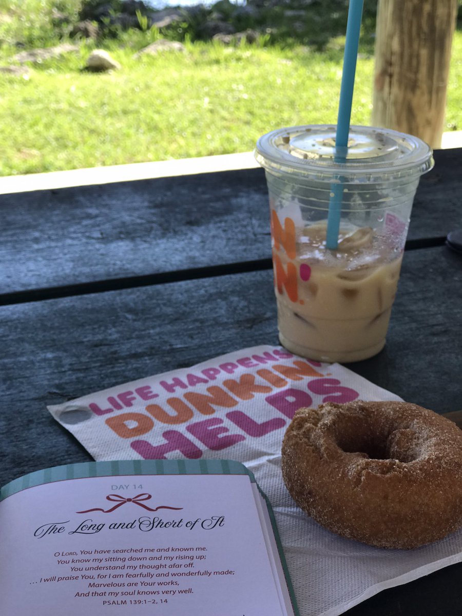 CreativeCleanL1's tweet photo. The Long &amp; Short of It - even before FB &amp; IG went down, I started off my day in the Word with a coffee 🥰 I’m grateful I started a ph &amp; email list a few mo ago… do you have one? ~> I can help you make a free funnel to collect em: https://t.co/xObSn7U8iD https://t.co/pT6BE0OTFI