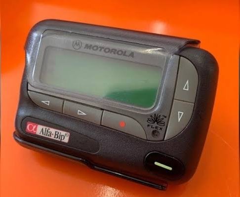 Cualquier cosa, por acá andamos...