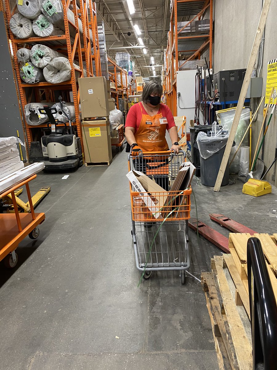 Jim Davis tweet media