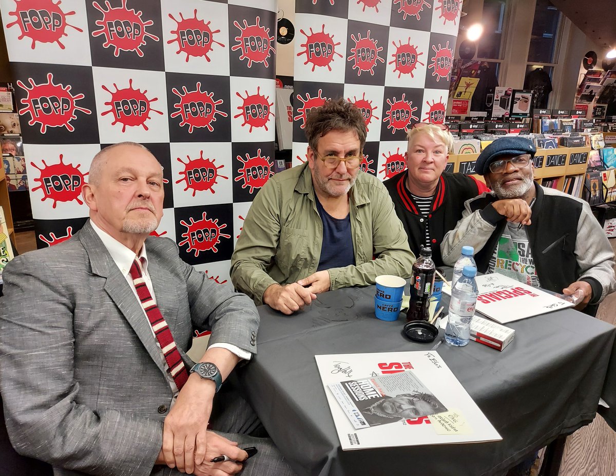 I joined the wonderful @thespecials tonight for a few minutes :) .. thanks so much for being so generous with your time @UptownSka @lynvalgolding and @terryhall_  #stillpissedoff #thespecials