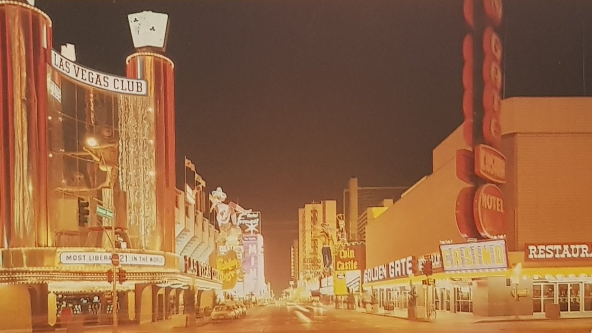 vegaschipsuk's tweet photo. Vintage Vegas: Fremont Street circa 1980's. 

Click the link to see vintage chips issued by some of the casinos in view: https://t.co/tXhnmfQukm 

Postcard and chips are all available from VegasChipsUK. 

#FremontStreet #VintageVegas #CasinoChip #Postcard https://t.co/5N0IswTiSo
