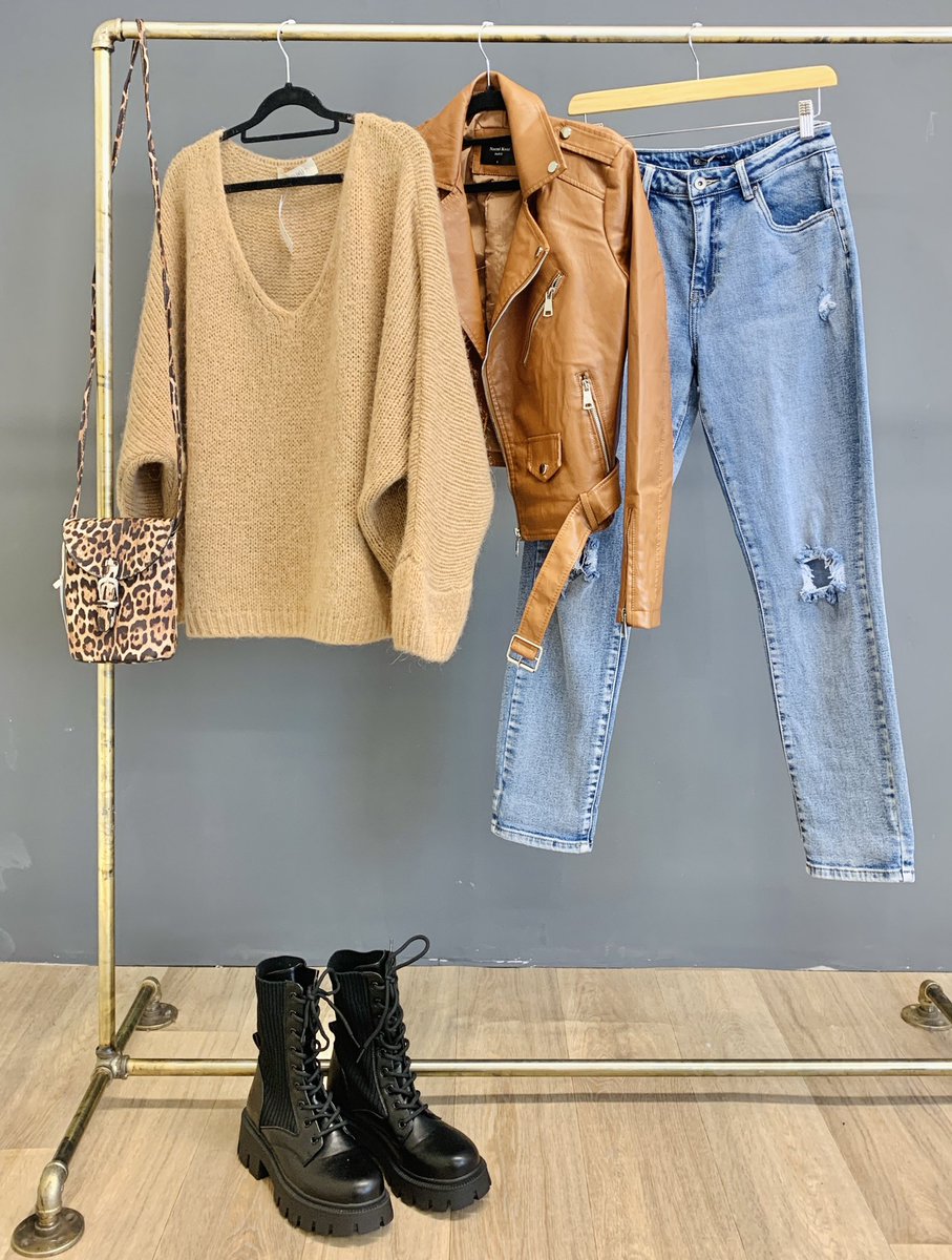 ILoveSnob's tweet photo. Gorgeous warm caramel tones for autumn 🍁🍂🍁 #shop from fab new stock weekly - shop fast if you love it as our stock doesn’t hang around! 😱
https://t.co/aiLUdVLpsK 

#fashion #ootd #budleigh #tiverton #shoplocal #supportsmallbusiness https://t.co/t7hIoQK3ue