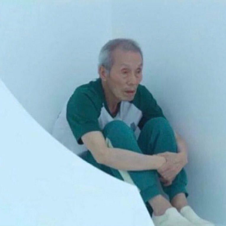 not twitter glitching too #twitterdown 🥲