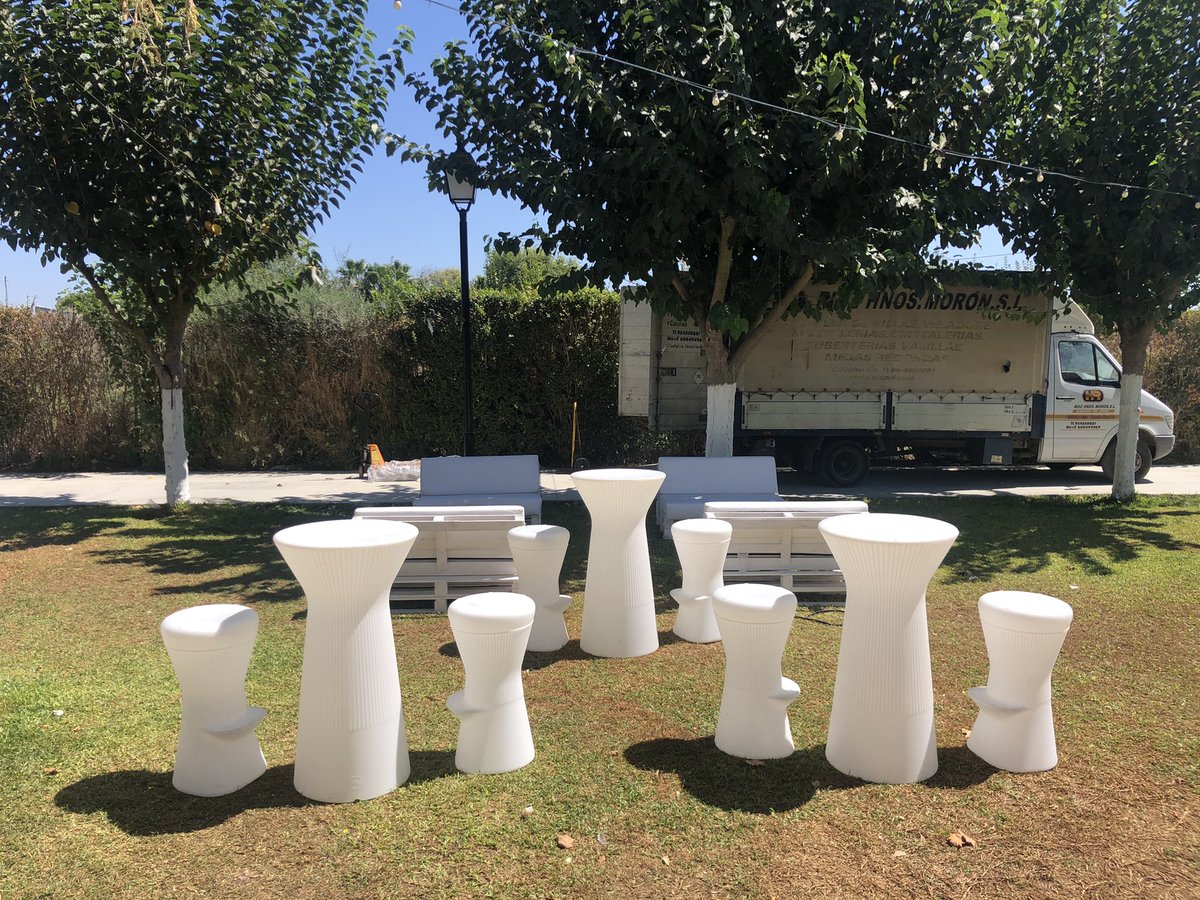 led_ruben's tweet image. Zona #Chillout y #mobiliarioled