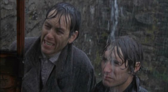 Pandamoanimum's tweet image. People from Facebook logging into the Twitter account they made in 2009.