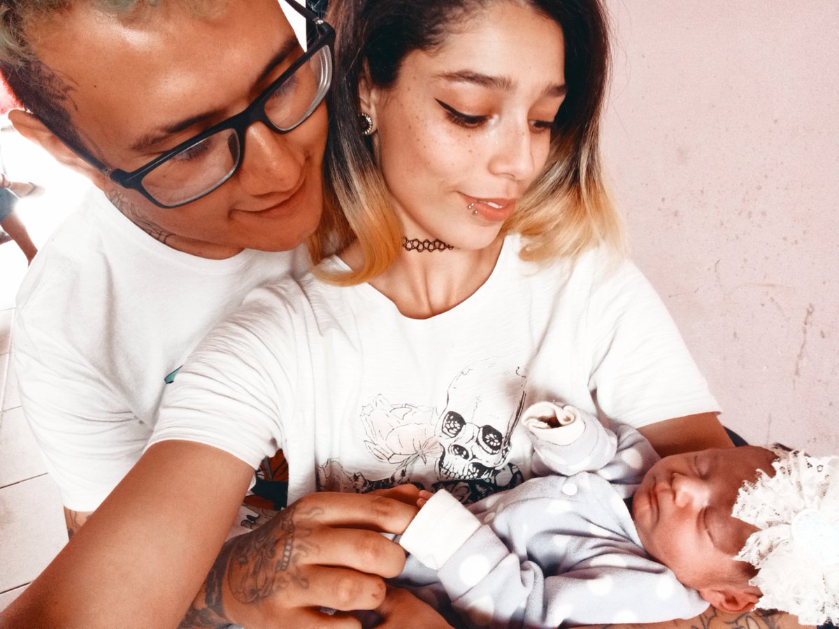 123Eduada's tweet photo. Oficialmente dinda e dindo 
Nós te amamos muito Morgana 🥰 https://t.co/eCSIRUOc3u