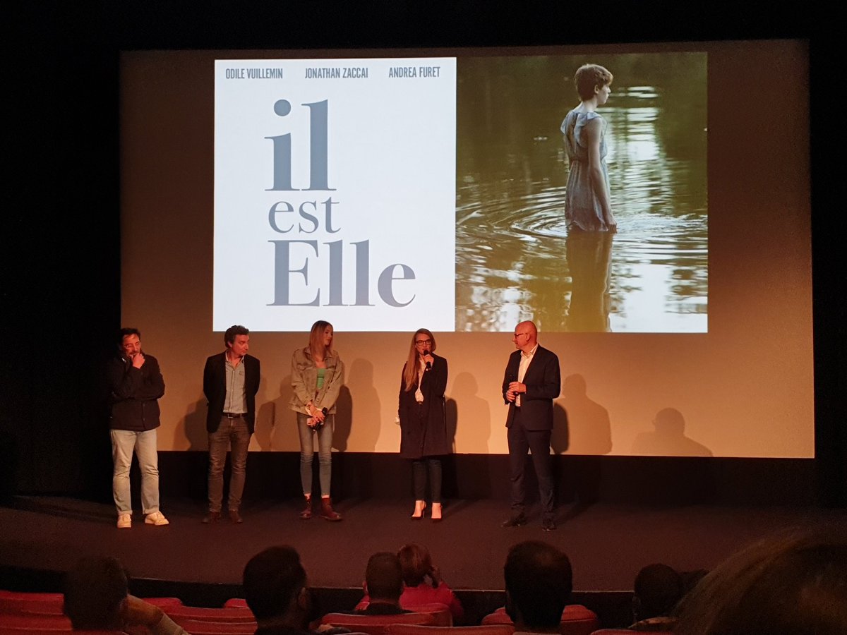 csommet's tweet photo. Une avant-première pleine d'émotions !!! Bientôt sur @TF1 

#transidentite #transgenre #LGBTQIA https://t.co/huVVRJddR4