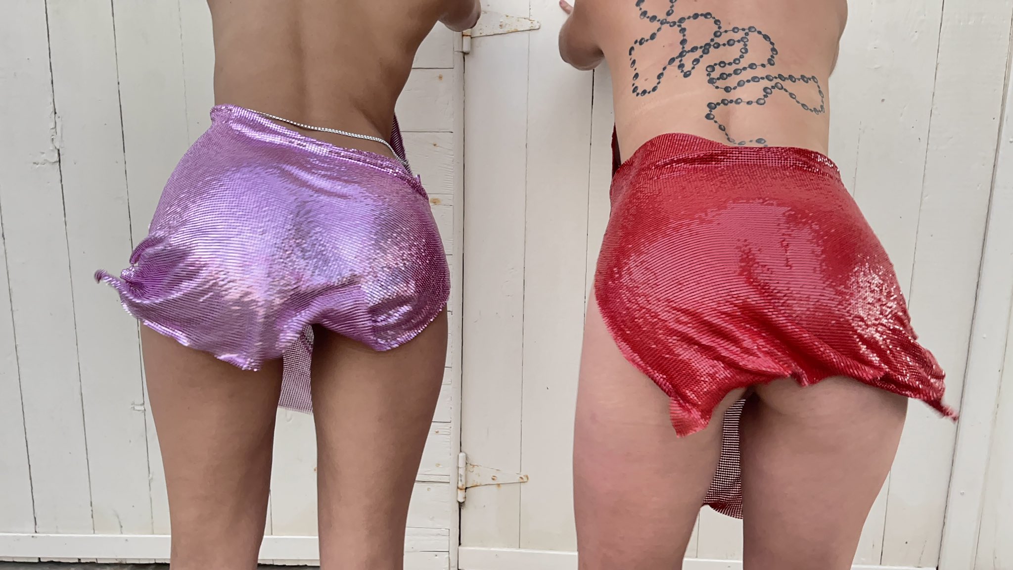2 pic. #facebookdown #instagramdown #booty #TwitterDown #bootydown https://t.co/gjGEhXzC9R