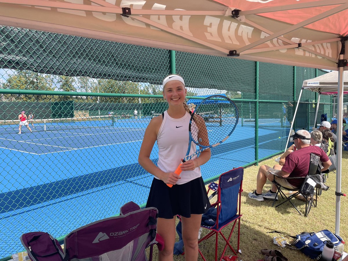 badgertennis's tweet photo. #bprd 5 Badgers have moved on to the conference semi finals tomorrow and will be going on to State next week! Congrats Lucas Young, Abram Chapman, Westen Martin, Rivers Martin, and JD Martin https://t.co/FFa98qyeDw