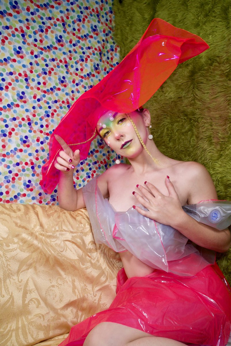 wowitsfrau's tweet photo. okay so since instagram AND facebook are down here is me trying to get ahold of twitter (ffs) and a shoot i haven’t posted yet !

photos by @__krad___ https://t.co/J00F3xUNYu