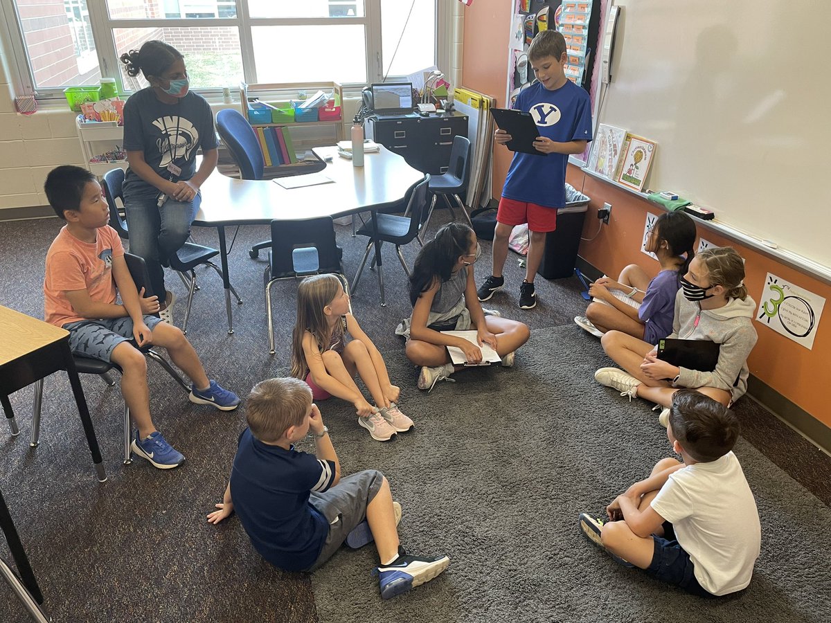 MrsSextonFirst's tweet photo. On Friday we got to listen to 5M’s fractured fairytales…they did such a great job!  First graders were really excited to listen, but also excited to meet some new faces! @MissMeuser16 https://t.co/De9GEemPR3