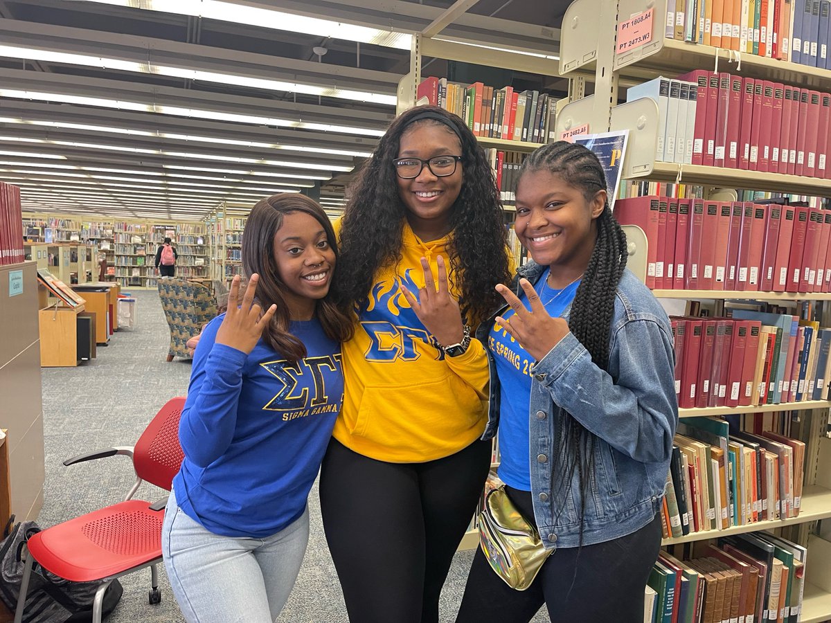Sigma_GammaRho's tweet photo. For our Girls vs. Boys Flick Off for our NPHC week, we have Soror Roberts, Soror Jalen, & Soror Harris together in the library with their SGRho pari💙💛. @NPHC_ILSTU
#GlamourousGammaRho #SGRho #SigmaGammaRho #ISU25 #ISU24 #ISU23 #ISU22 #NPHC #D9 #FlickOff #NPHCWeek https://t.co/F4cncrC4wD