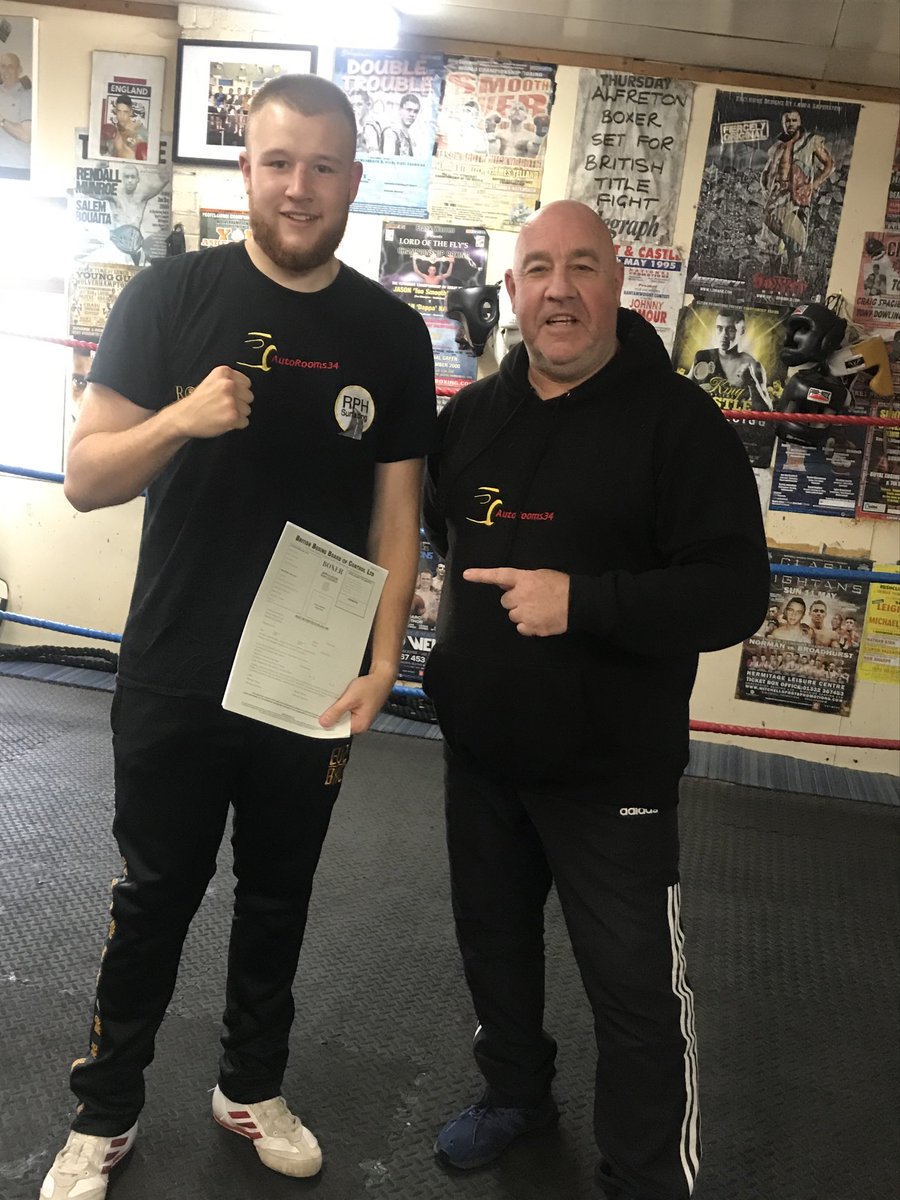 jayshinfield's tweet image. Joe Collings the latest addition to Shinfield’s gym professional fighters 🥊🥊💥💥 ⁦@Richard25469534⁩