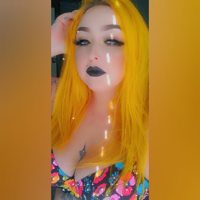 #NewProfilePic https://t.co/MSSneKMt78<a href="/tag/newprofilepic"class="tags">#NewProfilePic</a>