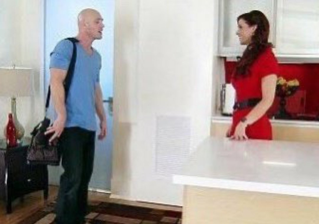 LMVVS_'s tweet image. Nobody Johnny Sins : 

"I've come to fix your WhatsApp"