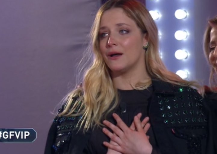 apteenwo's tweet photo. #GFvip

FEDERICA NON TI CONOSCO MA SEI COSÌ MINI 

Si vede che si sono voluti un bene vero https://t.co/5QUrYI3b6f