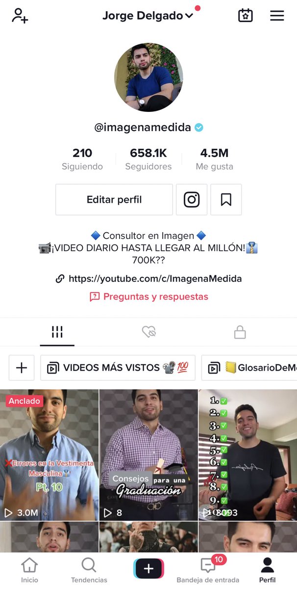 Yo ando aprovechando que Tik Tok si funciona y subí varios videos por si quieren ir a verlos en lo que regresan los caídos 

vm.tiktok.com/ZMRKrqdmY/