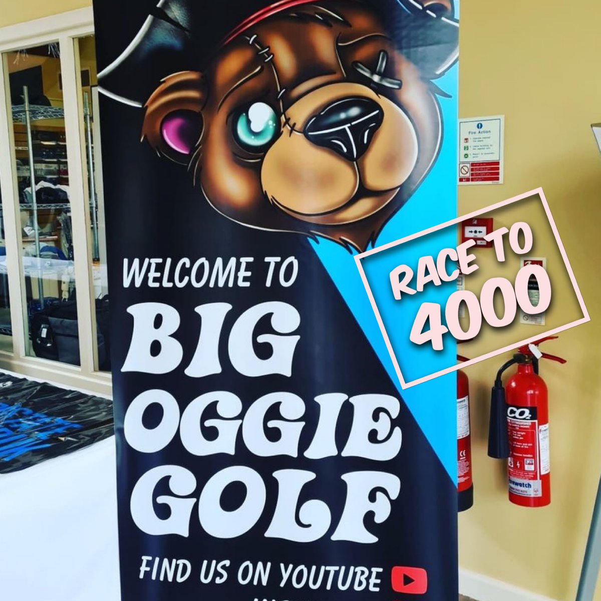So No Facebook and No Instagram and WhatsApp is asleep too. Hey if you are stuck for something to do why not pop over to Big Oggie Golf on <a href="/youtube/">YouTube</a> and help us get to 4000 subscribers youtube.com/c/bigoggiegolf We would be honoured to welcome you onboard.